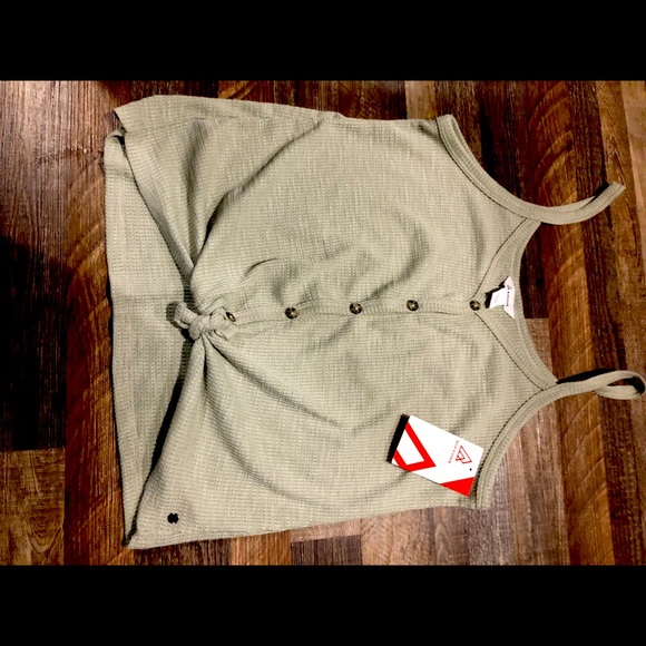 Brand new rip zone tank top with tags - Picture 1 of 4